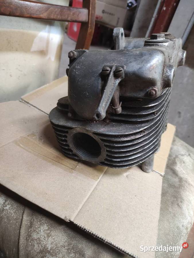 Junak m10 glowica dekle silnika Rawa Mazowiecka