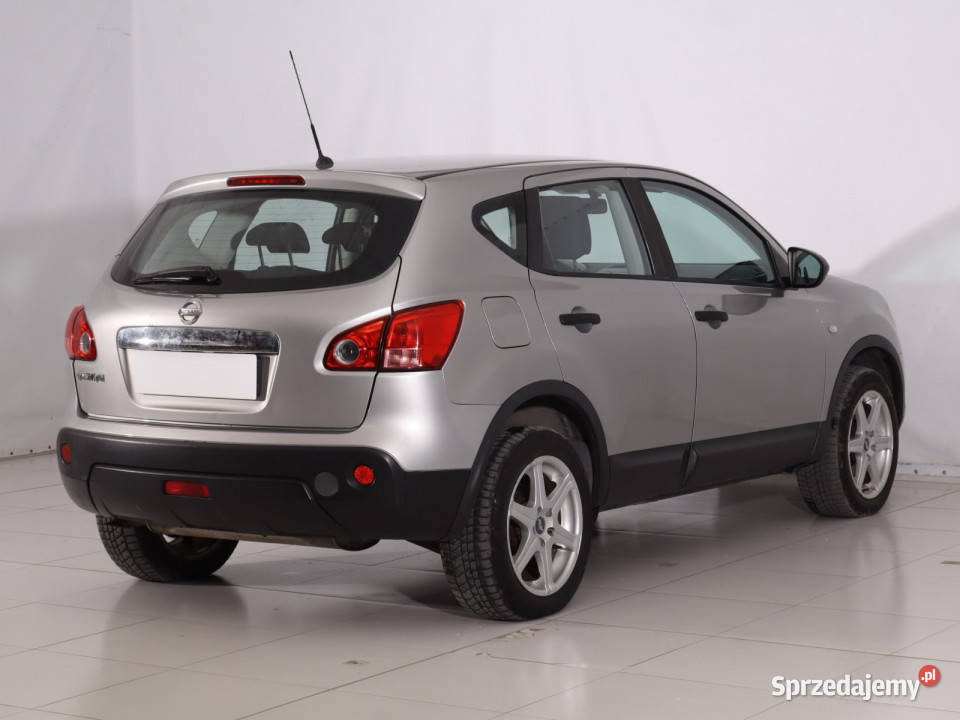 Nissan Qashqai 16 benzyna Piaseczno sprzedam