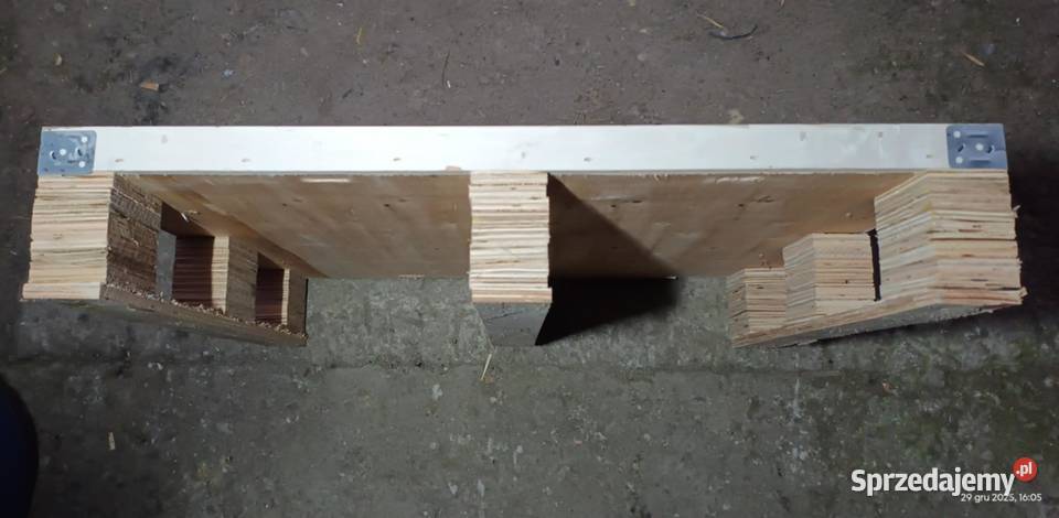 Sprzedam palety ze sklejki 90 x 70 72 x 60 Bochnia