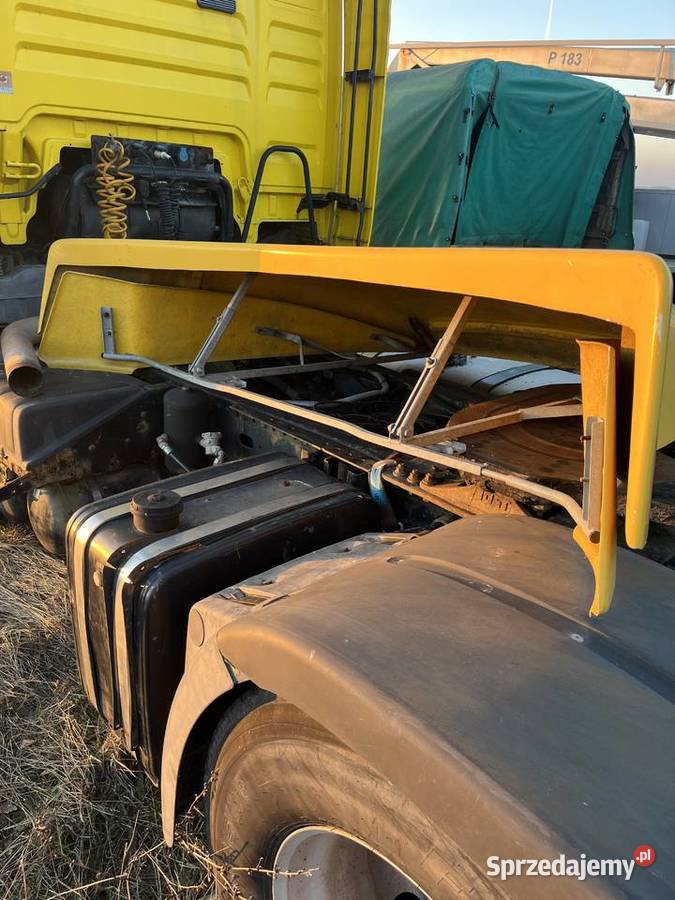 Owiewka żółta Renault Premium Ciągnik siodłowy ciężarowe Kalisz