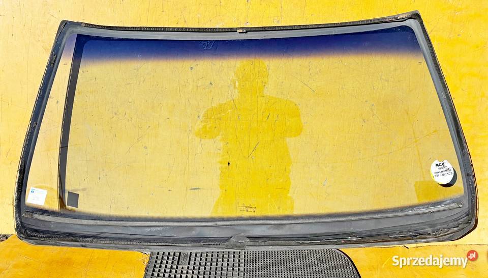 CHRYSLER LE BARON CABRIO SZYBA PRZÓD CZOŁOWA osobowe Przednie Radom
