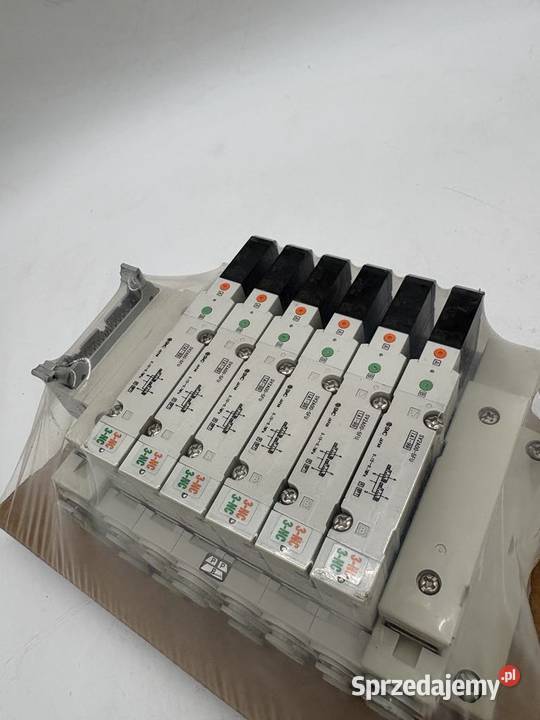 SMC SS5V2OGW01926 Wyspa zaworowa 5xSV2A005FU