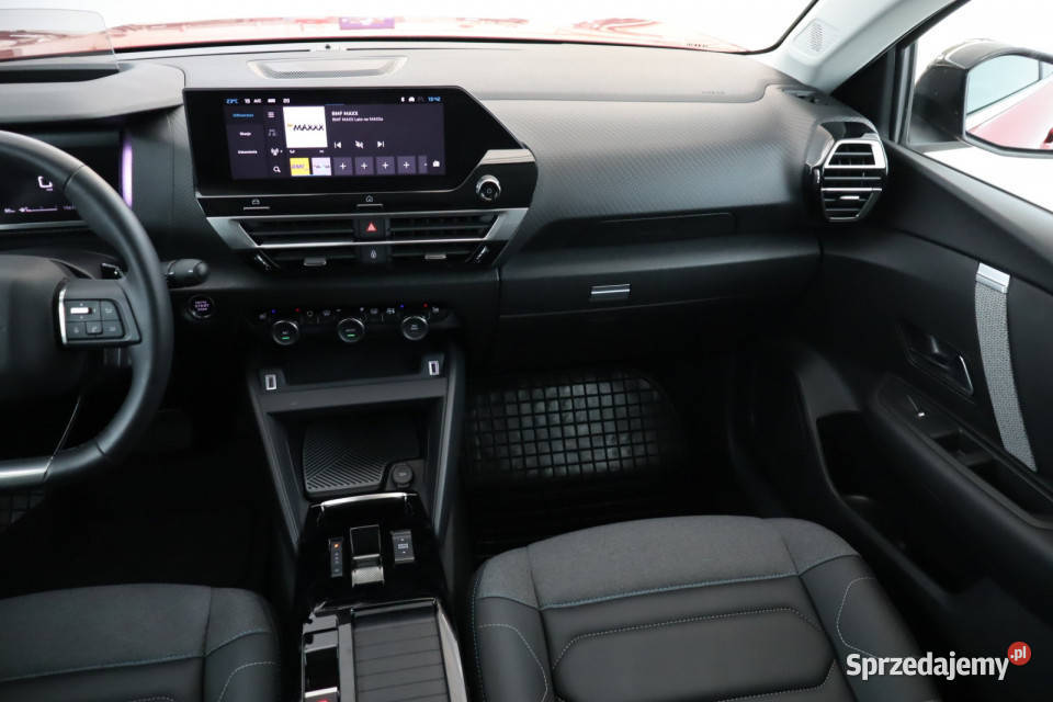 Citroen C4 12 PureTech światła przeciwmgielne C4 Zabrze