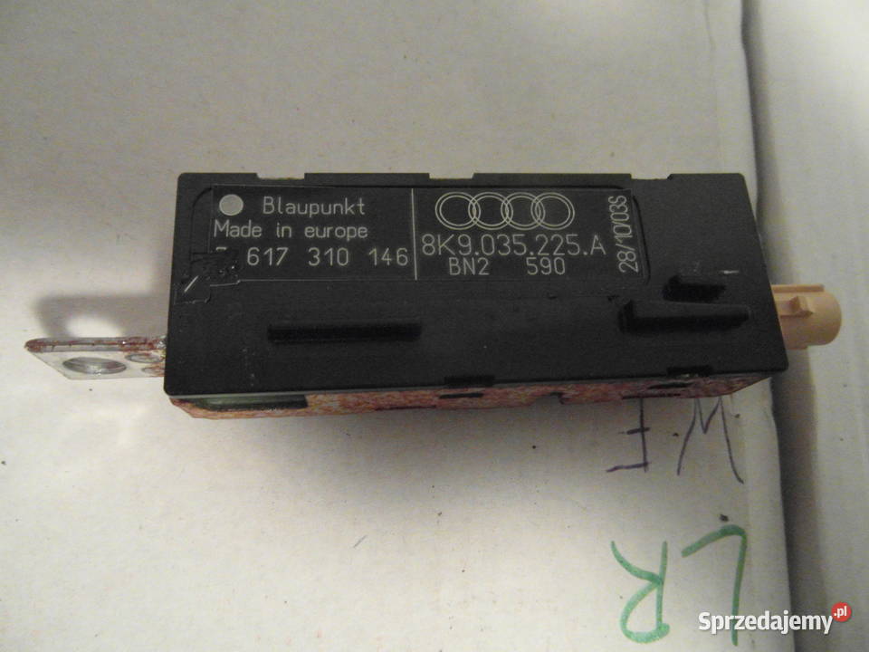WZMACNIACZ ANTENOWY AUDI A4 B8 A5 Q5 8K9035225a osobowe Szczecin sprzedam