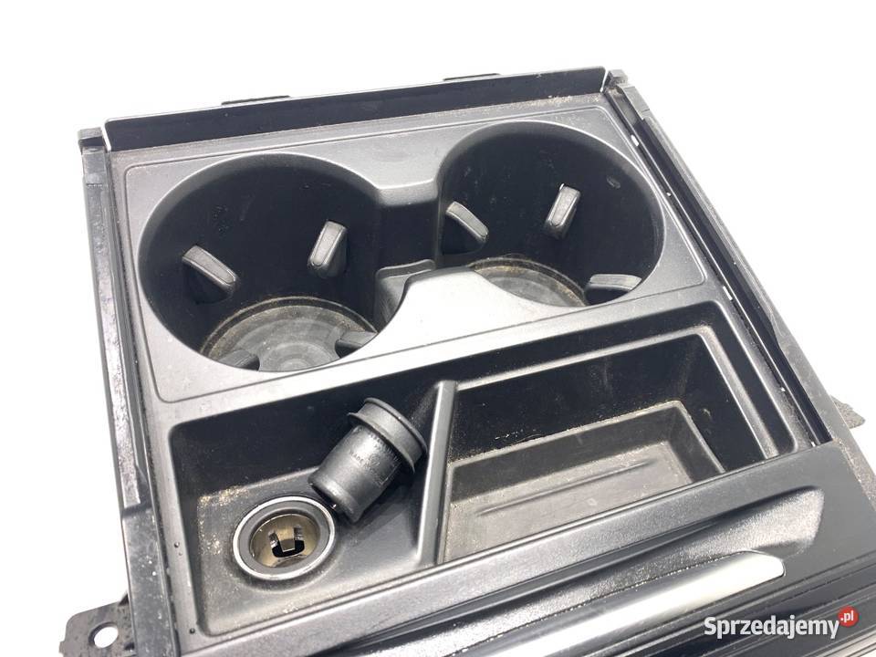 UCHWYT NA NAPOJE BMW F16 9315332 1419 SUV KUBKI