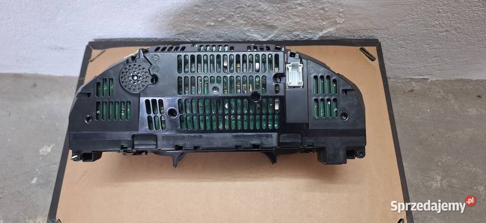 Licznik Zegary MB W204