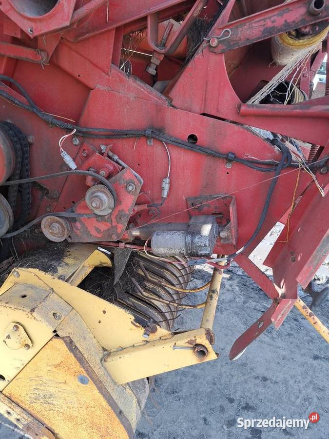 Holland 865 Owijanie siatką Biała Podlaska