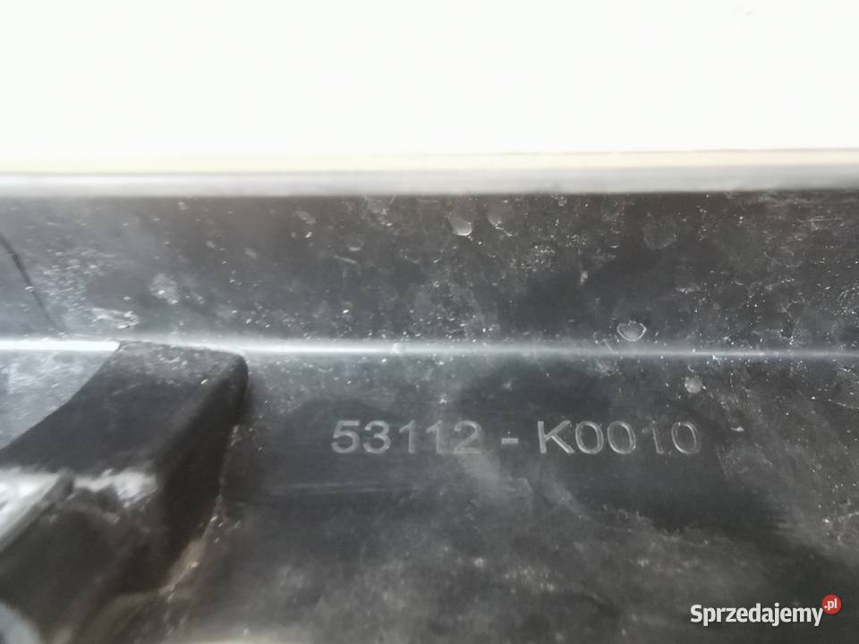 Środkowa kratka zderzaka przód Yaris 4 IV 19 Sieraków sprzedam