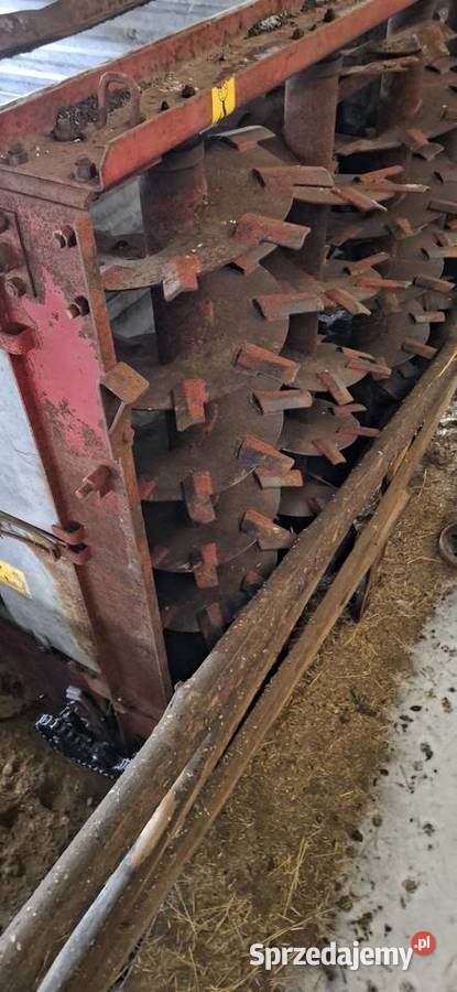 Rozrzutnik obornikarorzutnik Zambrów