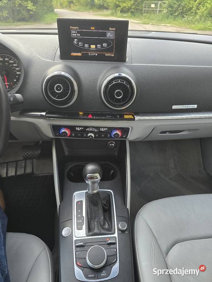 Audi A3 quattro 20 benzyna 220 bogata