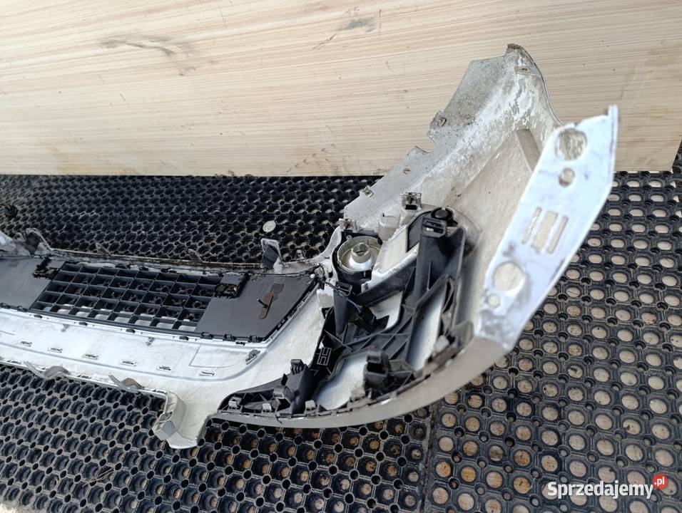 FORD MONDEO SPORT MK4 ZDERZAK PRZÓD PDC HALOGEN Zbierkowo