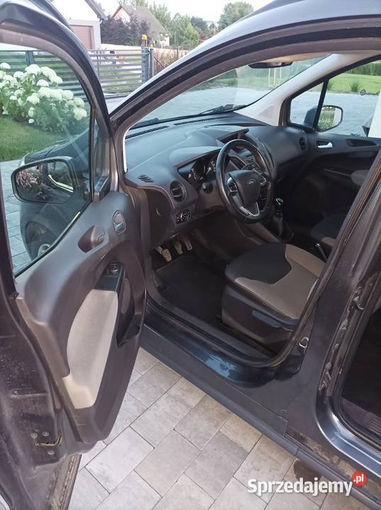 Ford Courier 10 niski przebieg podgrzewane fotele Sieciechowice