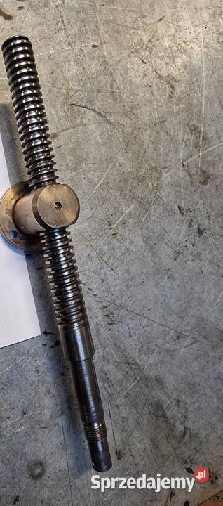 Śruba narzędziowa do tokarki TUR 630M