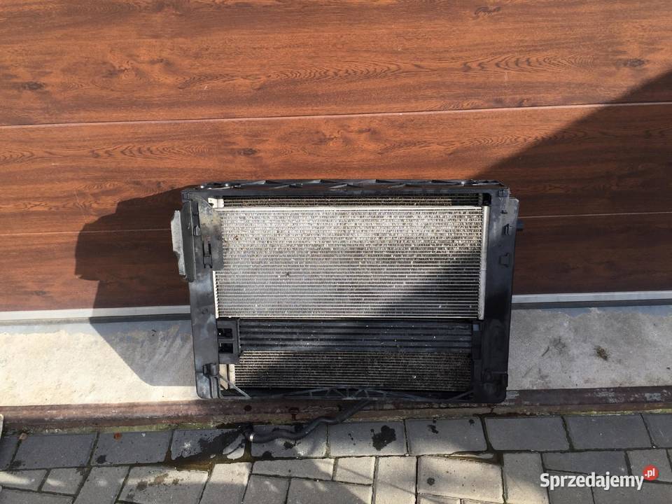 BMW 7 FO1 F02 MASKA ZDERZAK BŁOTNIK LAMPY PAS Części samochodowe małopolskie Barwałd Dolny