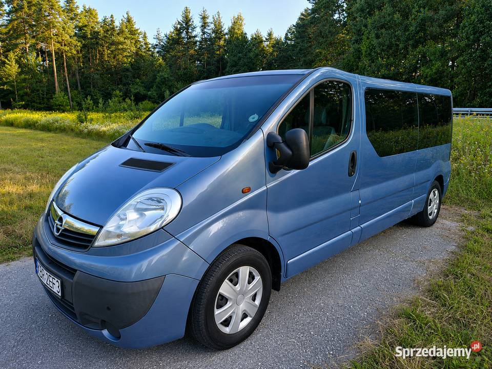 OPEL VIVARO 9 osobowy zadbany Vivaro Brzesko