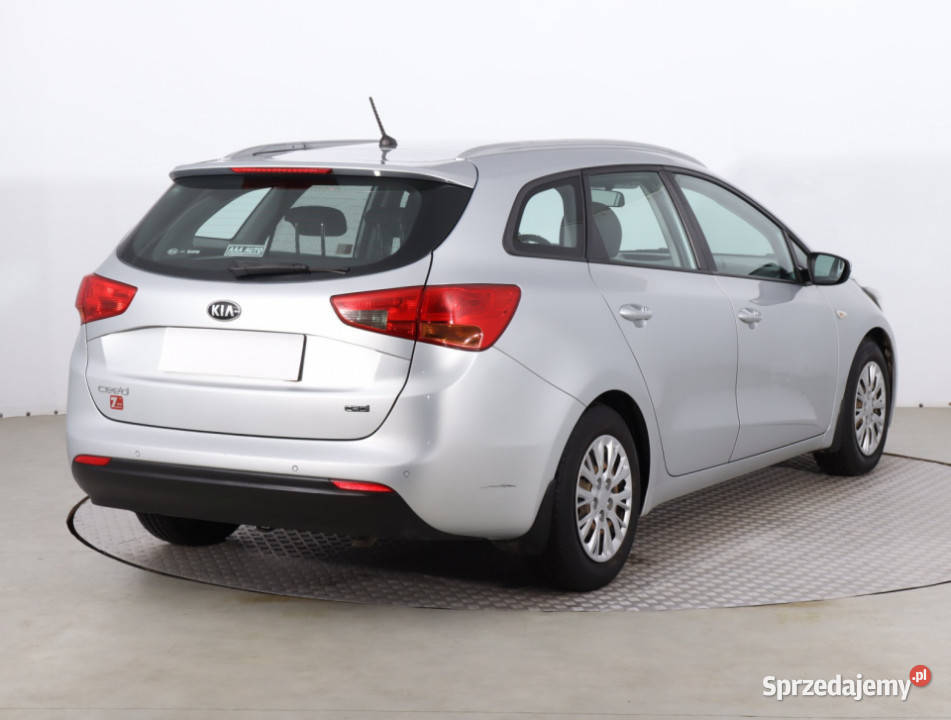 Kia Ceed 14 CRDi Samochody osobowe