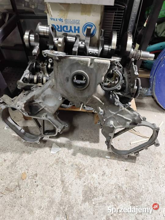 Nissan Armada Titan Części samochodowe sprzedam