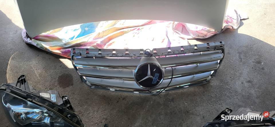 Sprzedam maskegrillampy klape Mercedes b klassa podkarpackie Narol