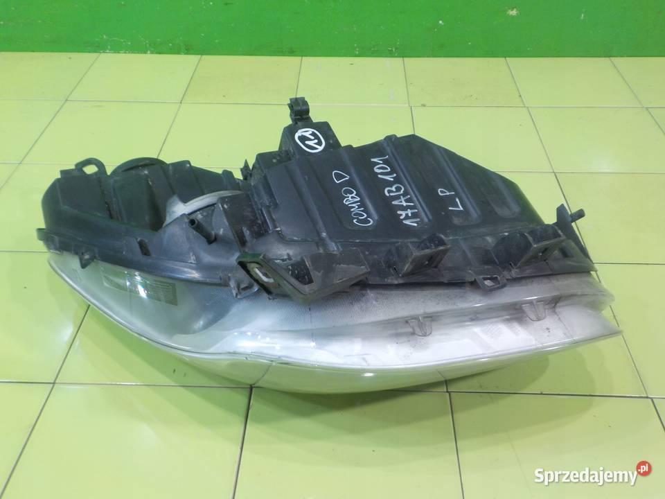OPEL COMBO D 13 CDTI 14r VAN L1H1 lampa lewa Suków