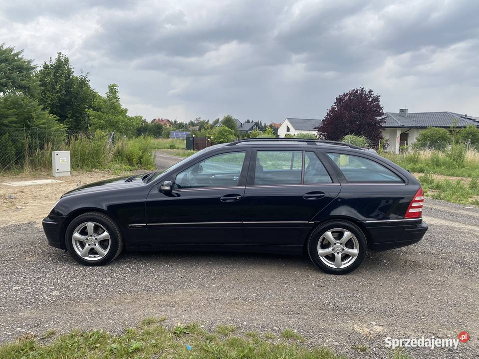Mercedes C230 2007R 25B V6GAZ ŁADNY StanBDB Rok produkcji 2007 Zamość sprzedam