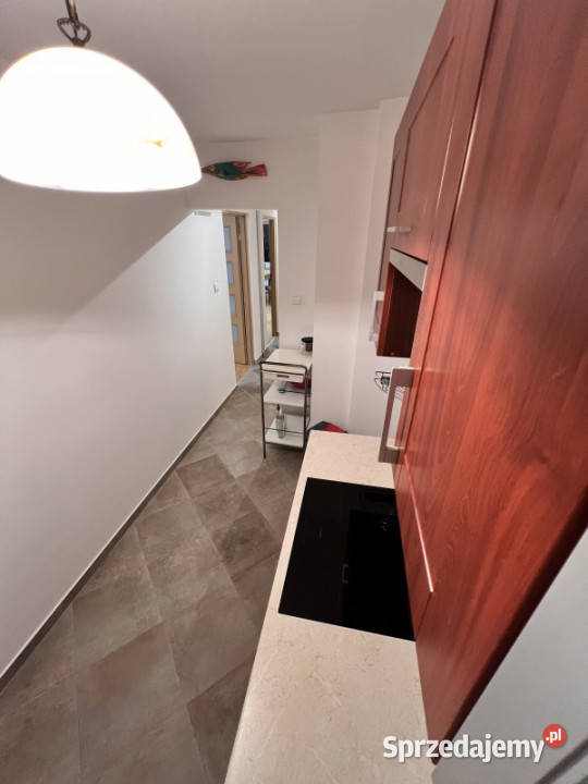 Mieszkanie 2 pokojowe z osobną widną kuchnią 5 Warszawa sprzedam