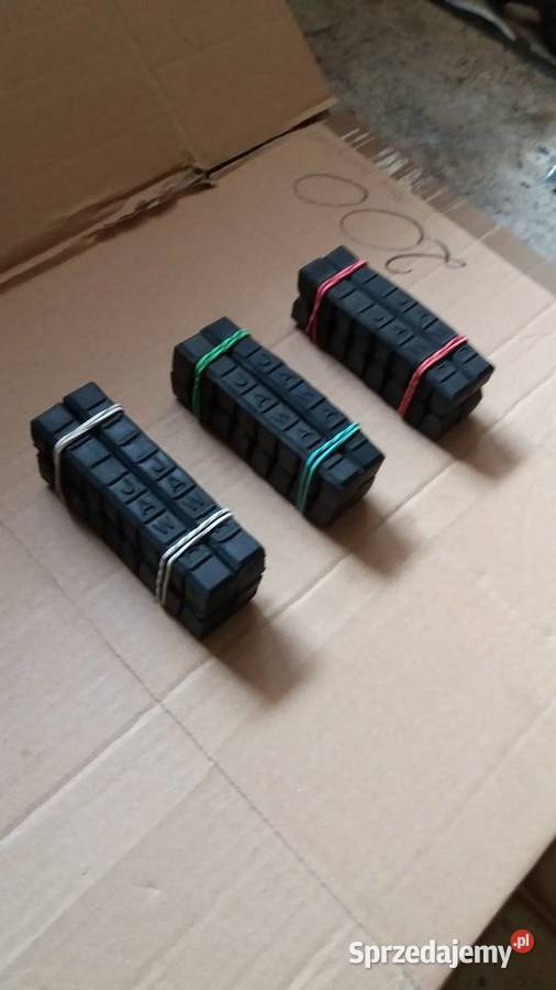 JAWA 350GUMY TŁUMIĄCE SILNIK Silniki i osprzęt