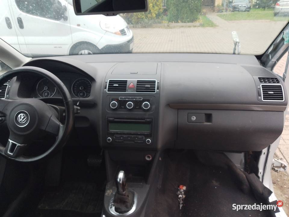 Konsola deska VW Touran lifting 2013 komplet osobowe lubelskie