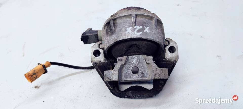 PODUSZKA SILNIKA AUDI A6 C7 A7 20 30 TDI 2 osobowe Zawieszenie silnika Zawieszenie silnika