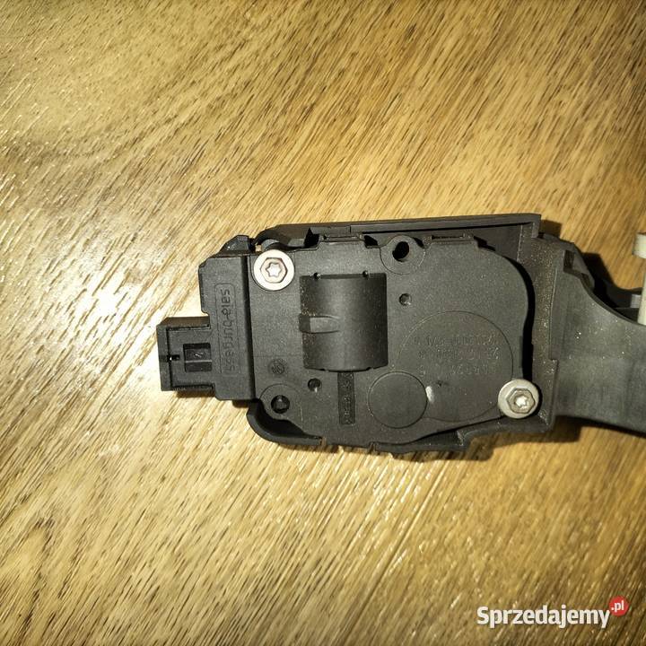 sIŁOWNIK NAGRZEWNICY bmw e81 e87 e90 e91 e92 e93 śląskie Poręba