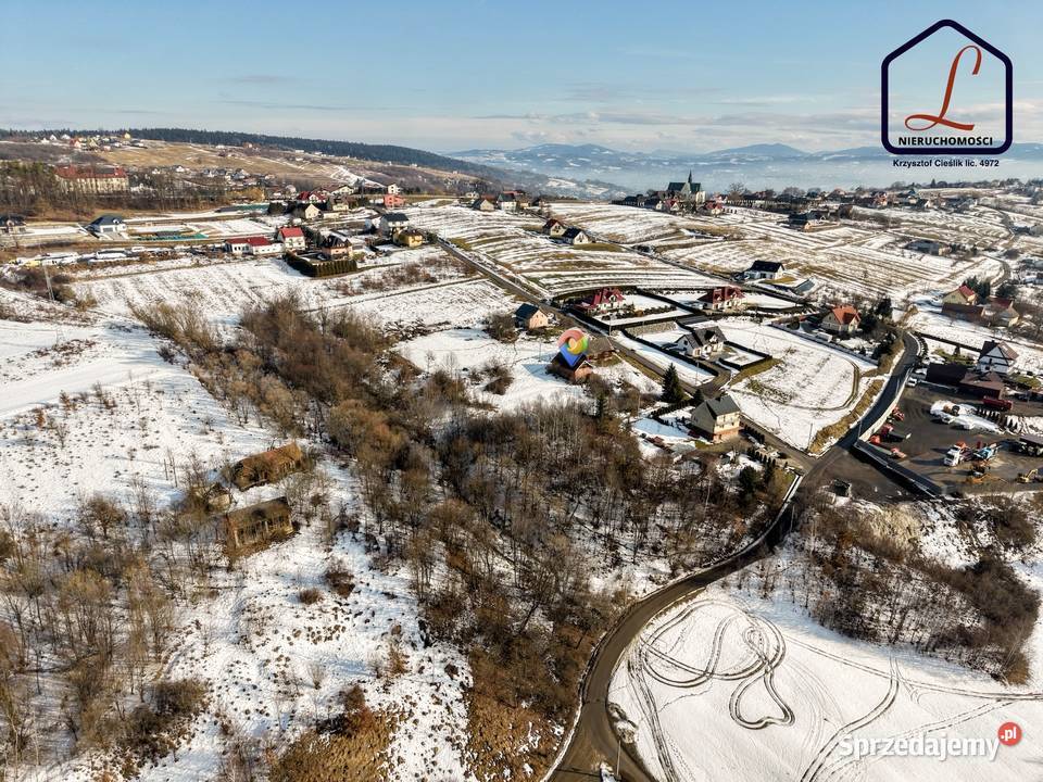 Działka budowlana 61 ar Trzetrzewina gm Chełmiec