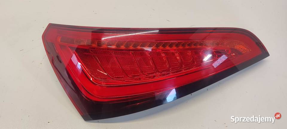 AUDI Q5 8R LAMPA LEWY TYŁ 8R0945093C osobowe
