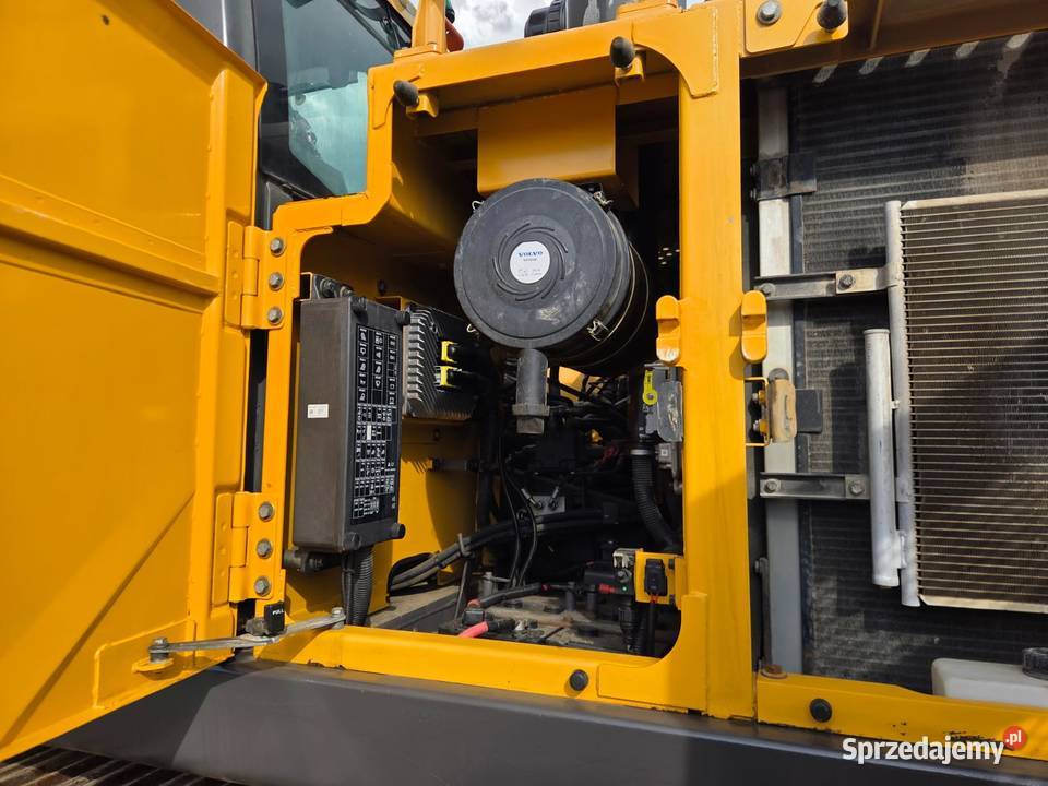 Koparka gąsienicowa Volvo EC 220E 2015 Jeziorko