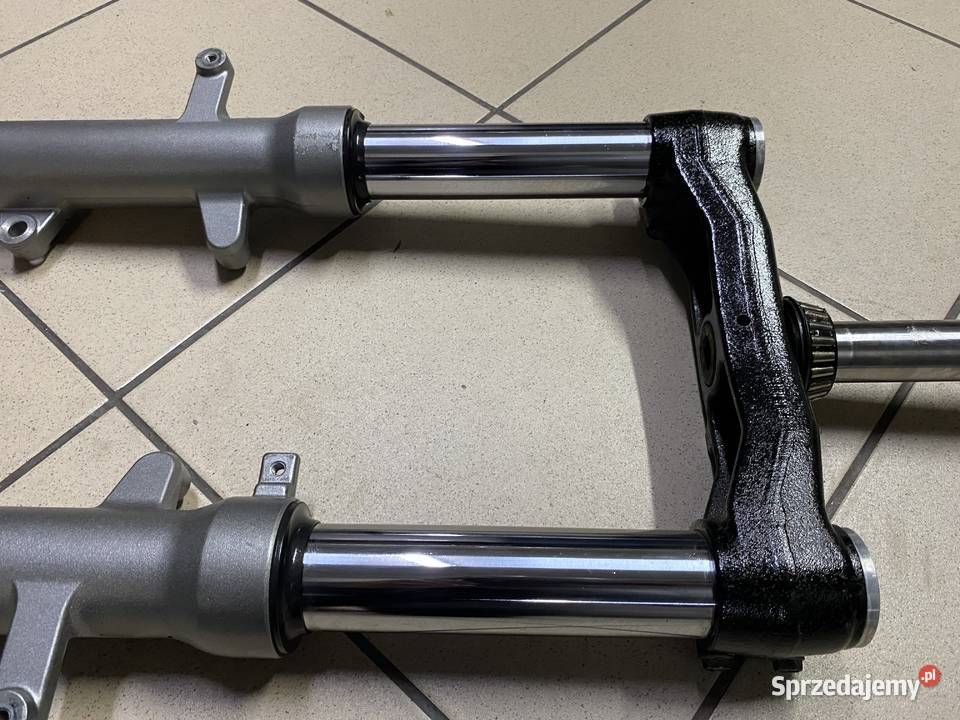 Sztyca zawieszenie amortyzatory Suzuki Burgman Brzeszcze sprzedam
