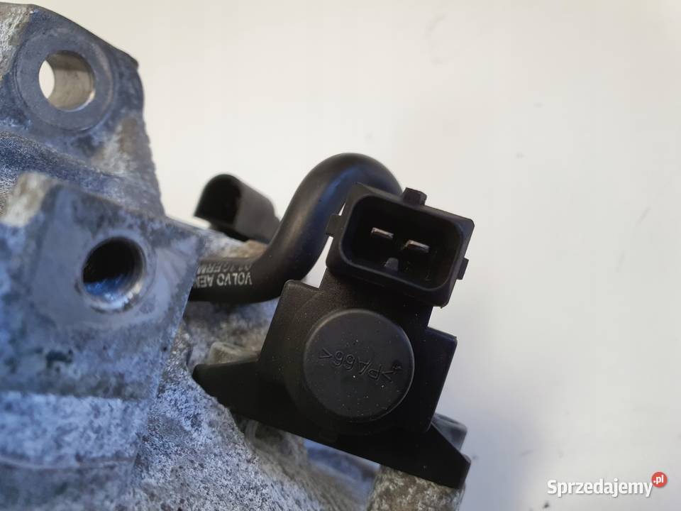 Volvo S60 II V60 20 D4 CHŁODNICA SPALIN egr osobowe Recyrkulacja spalin EGR Chełm
