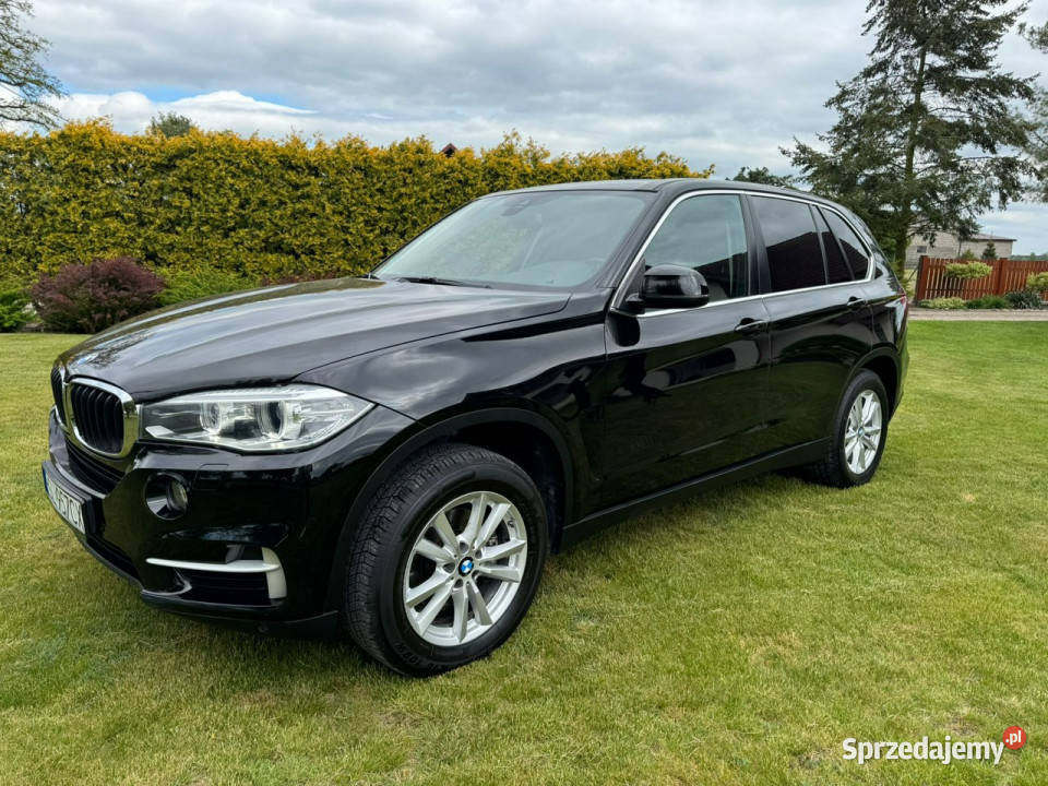BMW X5 zadbane serwisowane bezwypadkowe F15 2013 światła do jazdy dziennej Samochody osobowe Poznań
