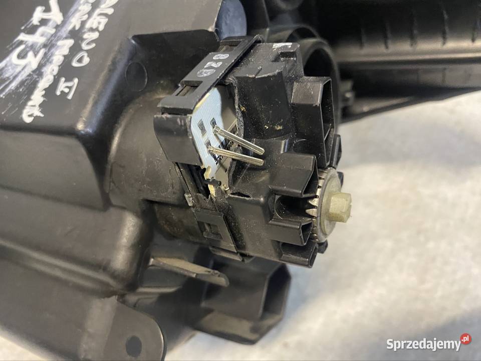 Lampa reflektor prawy przód Suzuki Baleno II 15