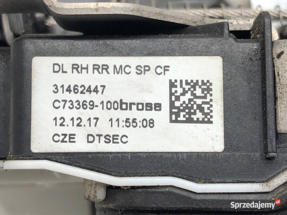 ZAMEK DRZWI PRAWY TYŁ VOLVO XC60 II SUV 31462447