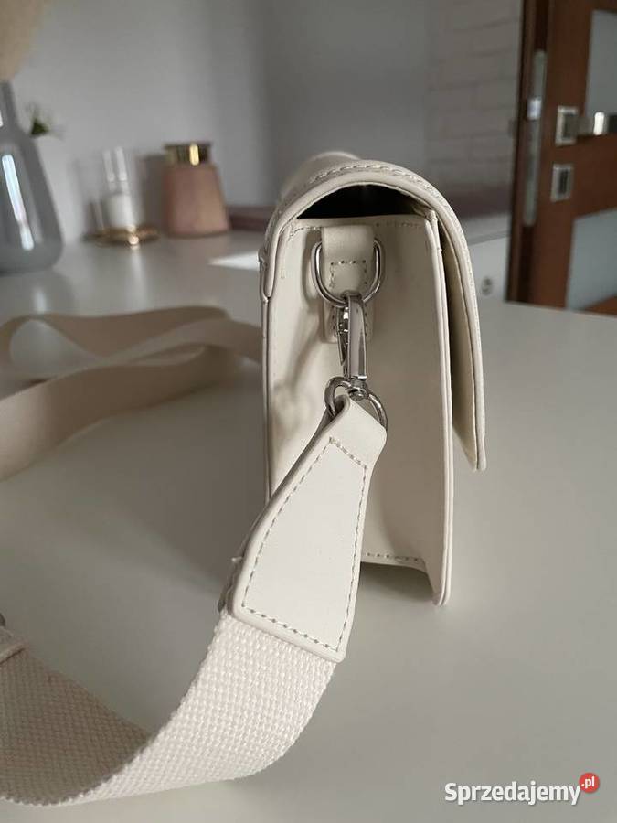 Stradivarius Contrast kremowa torba na ramię Na ramię Torby i torebki Ząbki