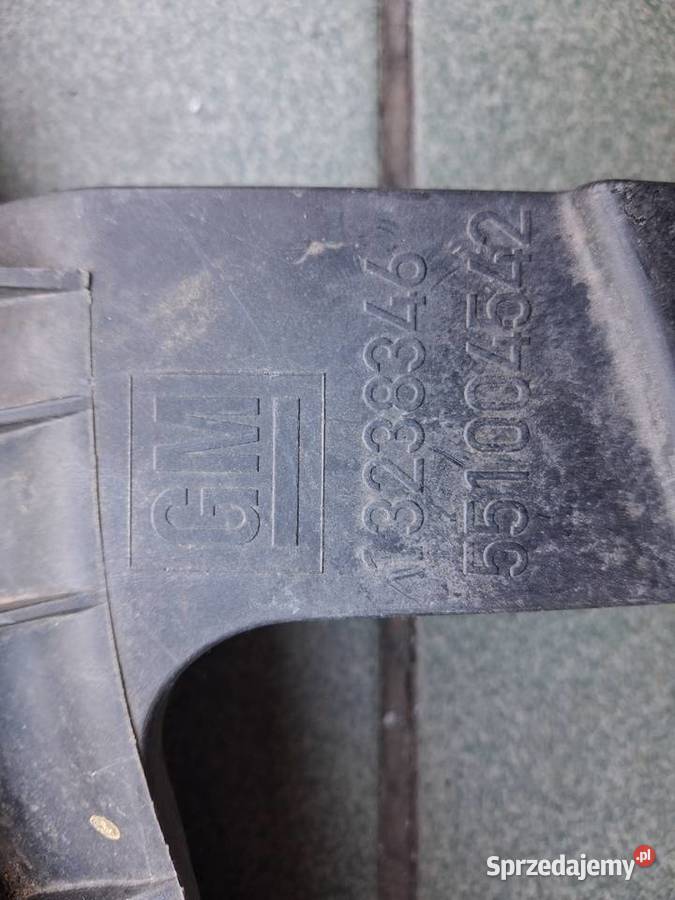 Wzmocnienie plastikowe zderzaka przedniego GM