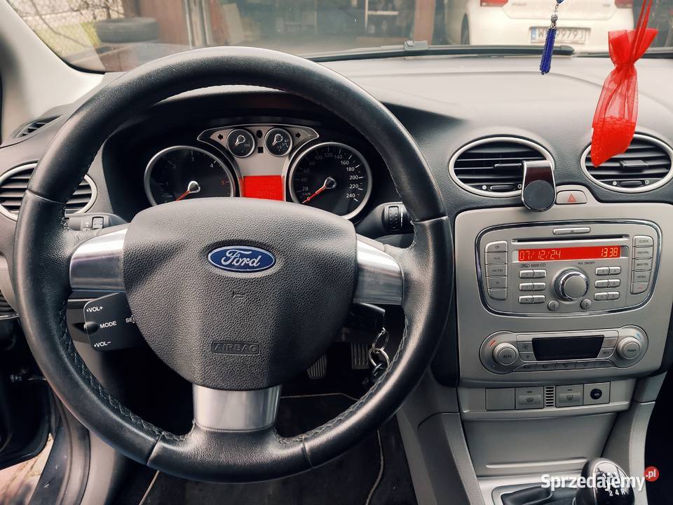 Ford Focus MK2 18 TDCi 115 Kombi Klima 2 elektryczne szyby