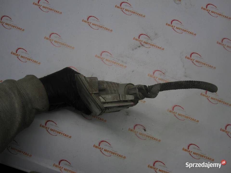 XTRAIL II T31 LIFT 10r lampa lewa tył w zderzak