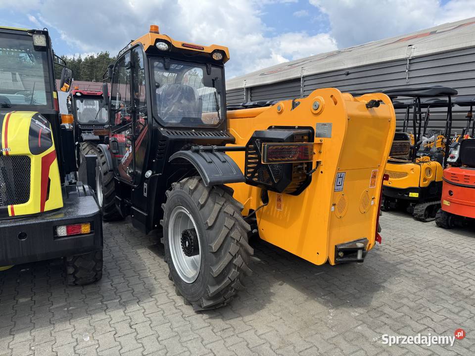 Ładowarka teleskopowa Yanmar silnik udźwig 3000 Częstochowa