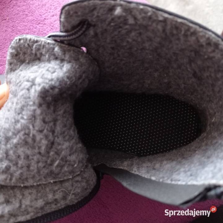 Sprzedam ładne buty na zimę inna Starogard Gdański