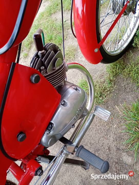 Komar 2351 nieuszkodzony Trzcianka sprzedam