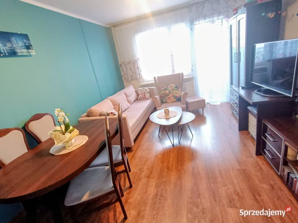 Jasne przestronne 3 pokoje 65m z pięknym dużym balkon Świdnica