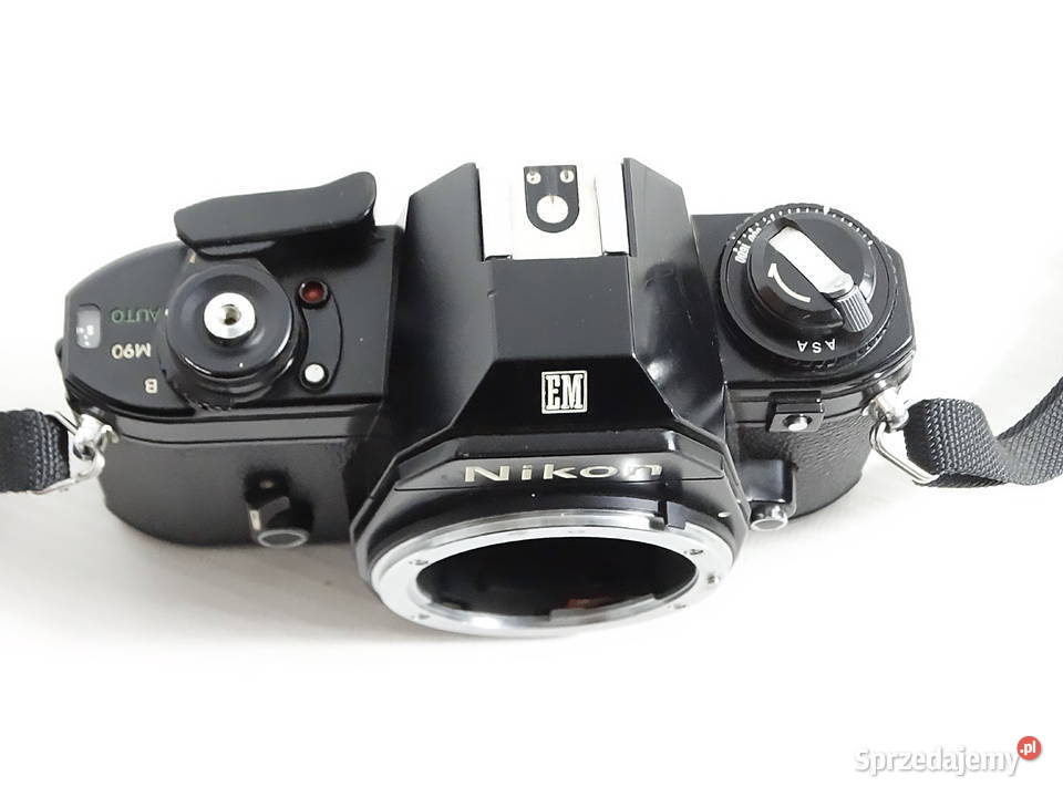 Nikon Em Body Mała Lustrzanka Analogowa Sprawna
