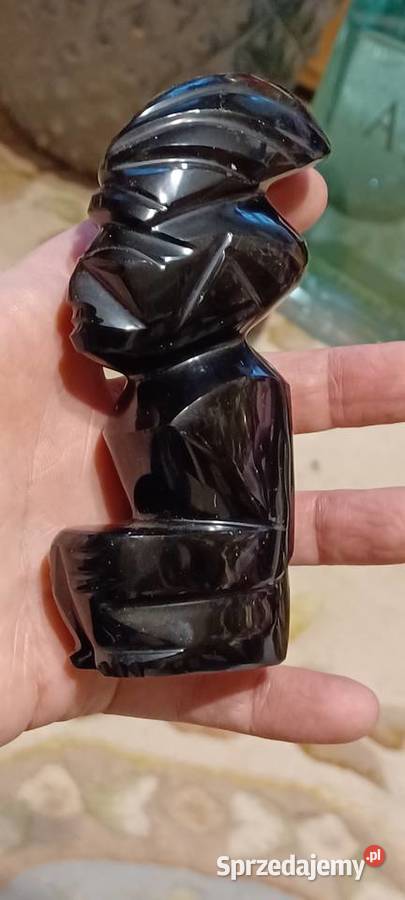 rzeżby czarnego onyksu obsydianu motywy Majów Poznań sprzedam