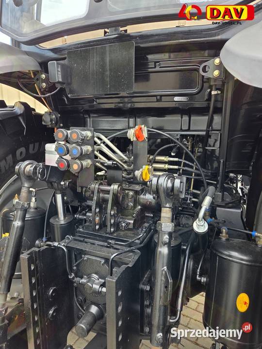 Ciągnik rolniczy 117 LOVOL M1104 Premium Opole