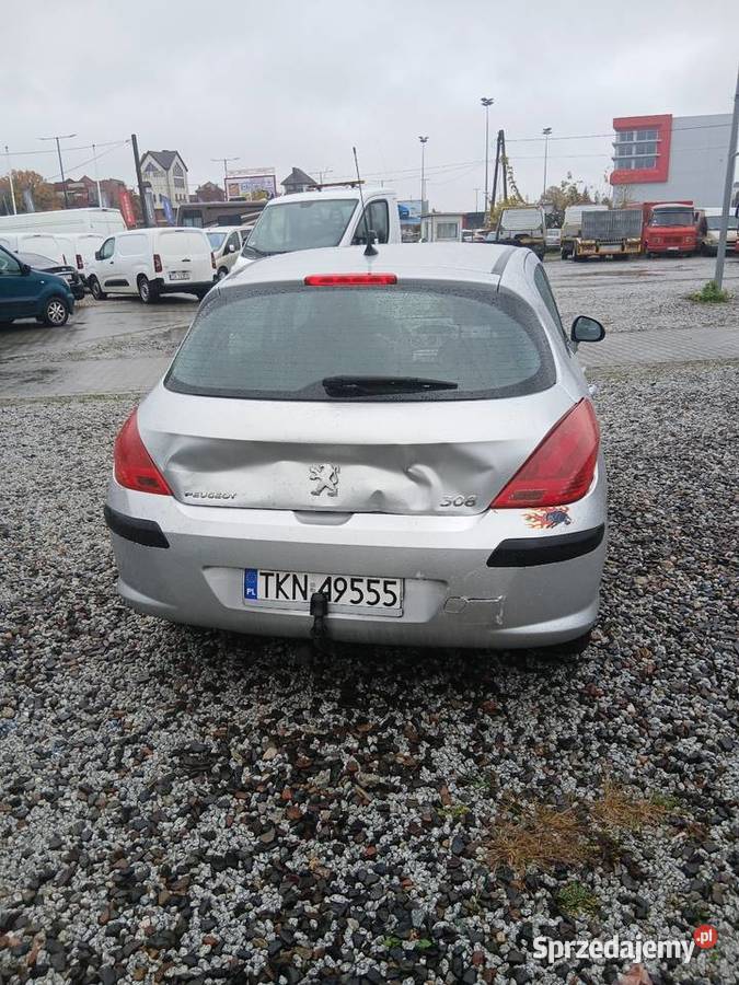 Uszkodzony Peugeot 308 benzyna benzyna