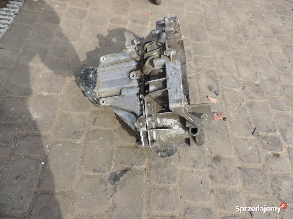 RENAULT SCENIC I LIFT 19DTI 98 SKRZYNIA BIEGÓW Rok produkcji 2002 Nowy Sącz sprzedam